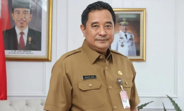 Pj-Gubernus-Sulawesi-Selatan-Bahtiar-Baharuddin-scaled